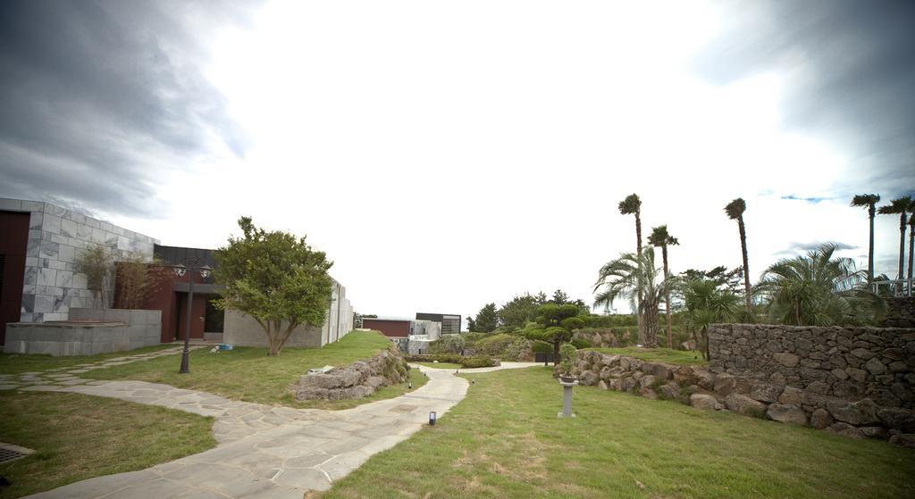 Stanford Hotel And Resort Jeju Luaran gambar