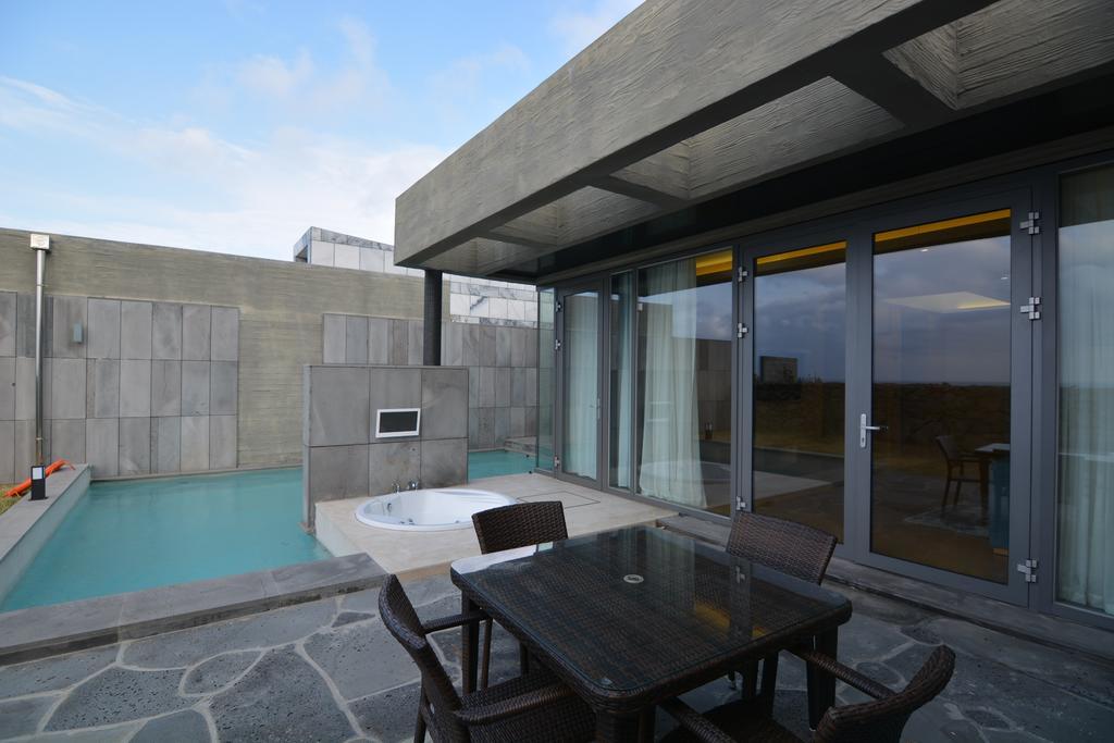 Stanford Hotel And Resort Jeju Luaran gambar